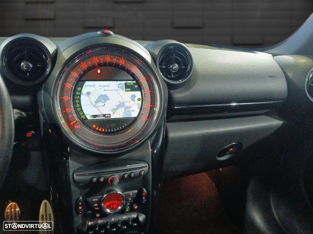 MINI Countryman Cooper SD - 26