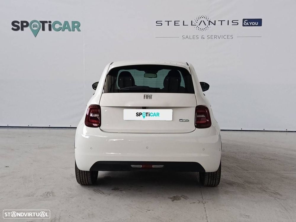 Fiat 500e - 7