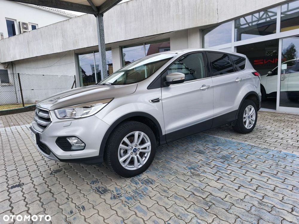 Ford Kuga 1.5 EcoBoost 2x4 SYNC - 3