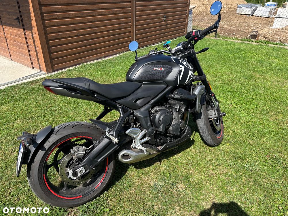 Triumph Trident - 2