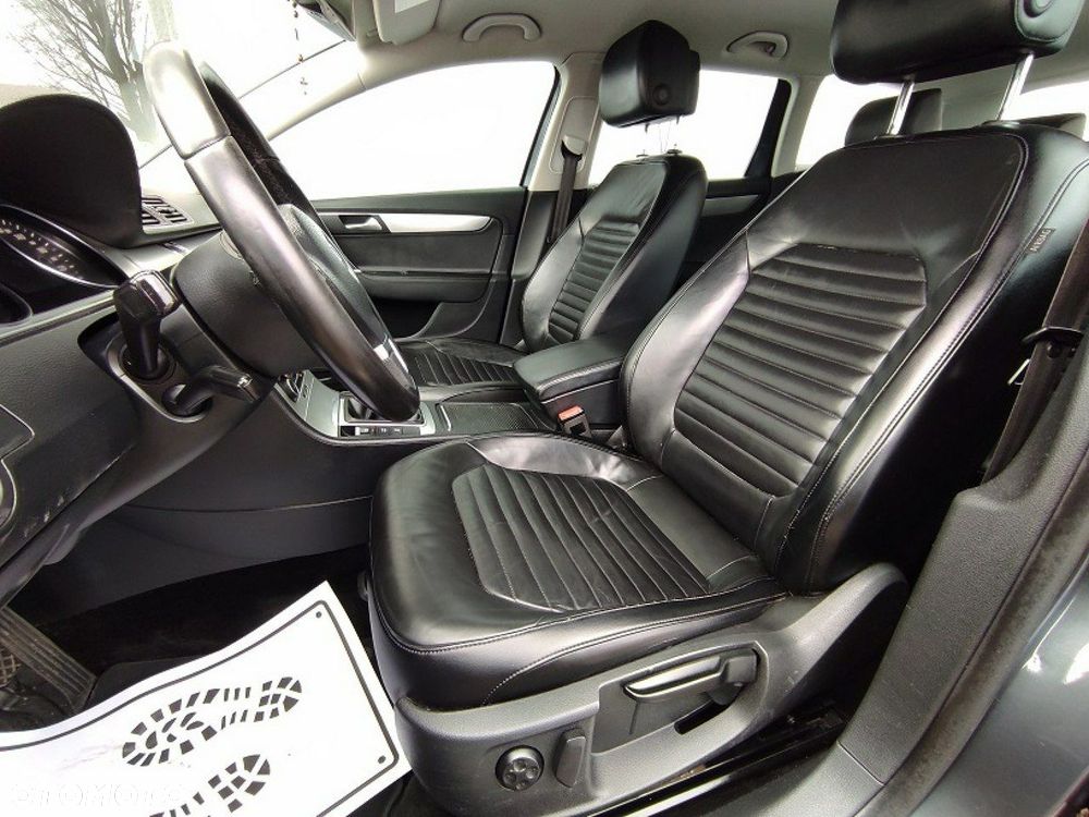 Volkswagen Passat - 8