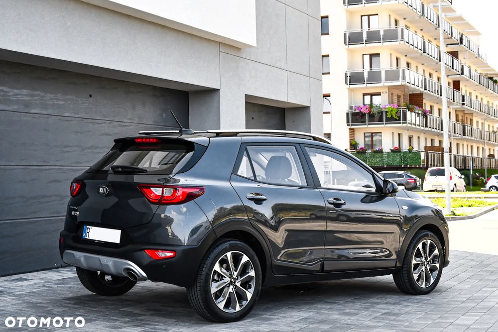 Kia Stonic 1.4 L - 4