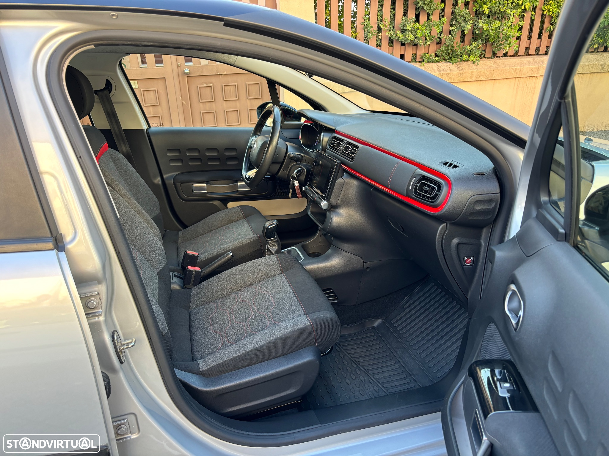 Citroën C3 1.2 PureTech Origins - 10