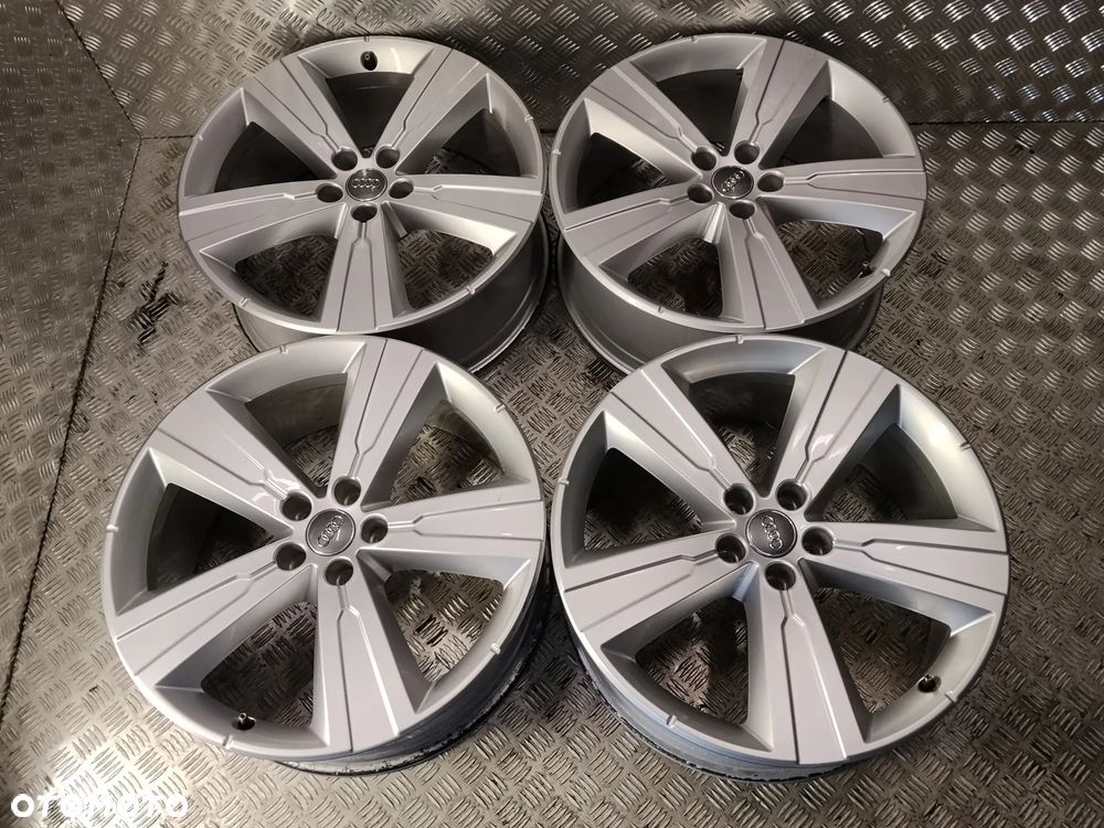 Felgi Audi Q7 SQ7 Q8 Q5 SQ5 A7 A8 8Jx20 et28 5x112 - 1
