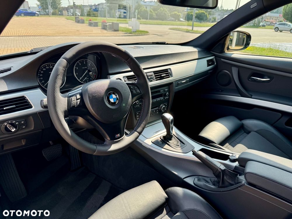 BMW Seria 3 320i - 18