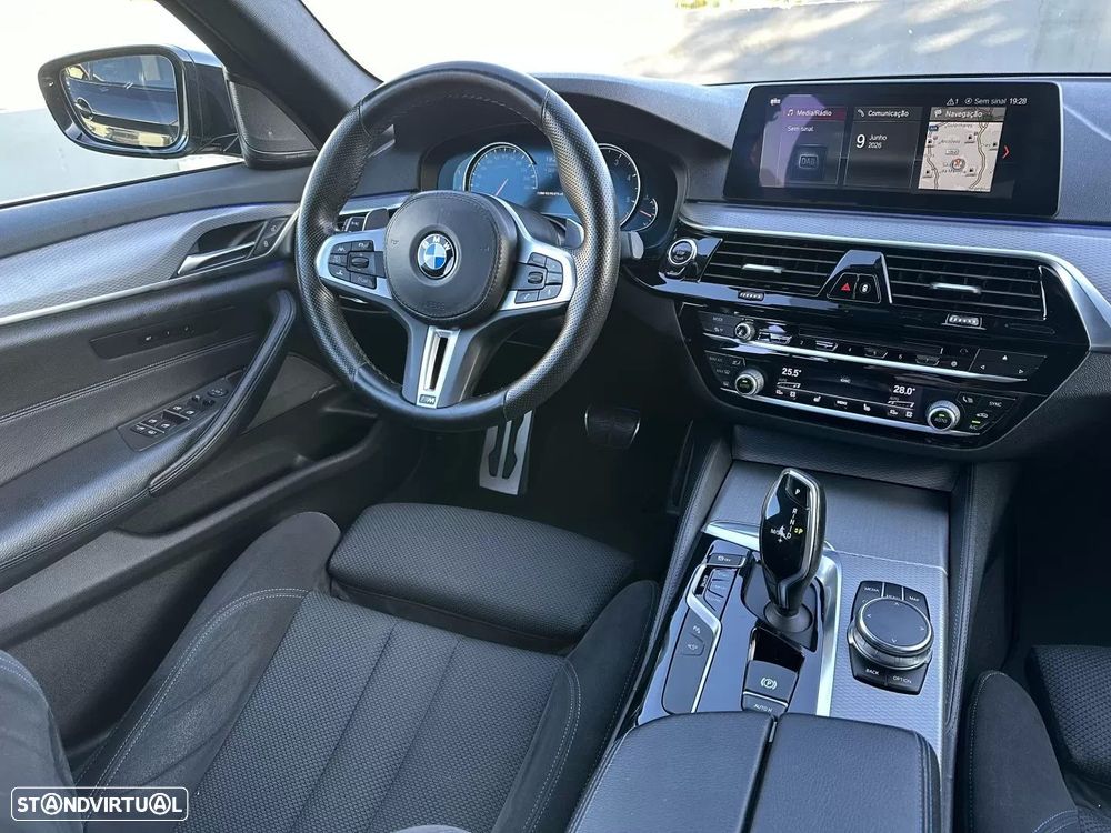 BMW M550d xDrive Auto - 27
