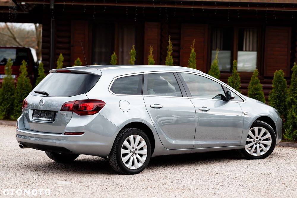 Opel Astra 1.4 Turbo - 14