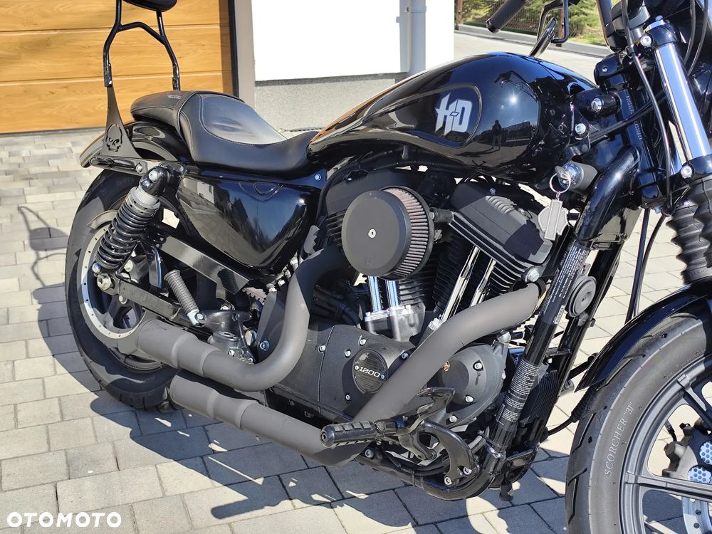 Harley-Davidson Sportster - 11