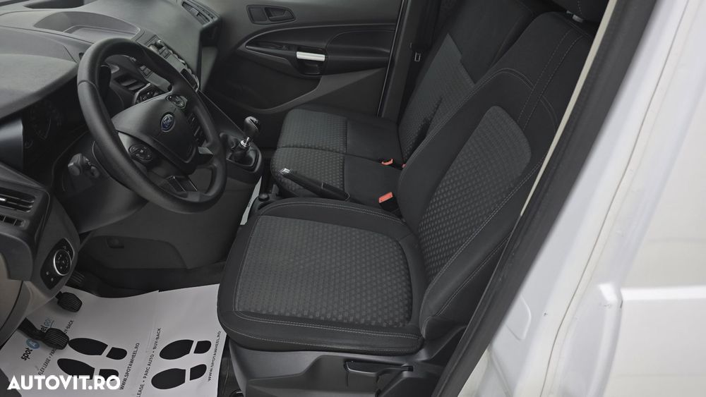 Ford Transit Connect - 12