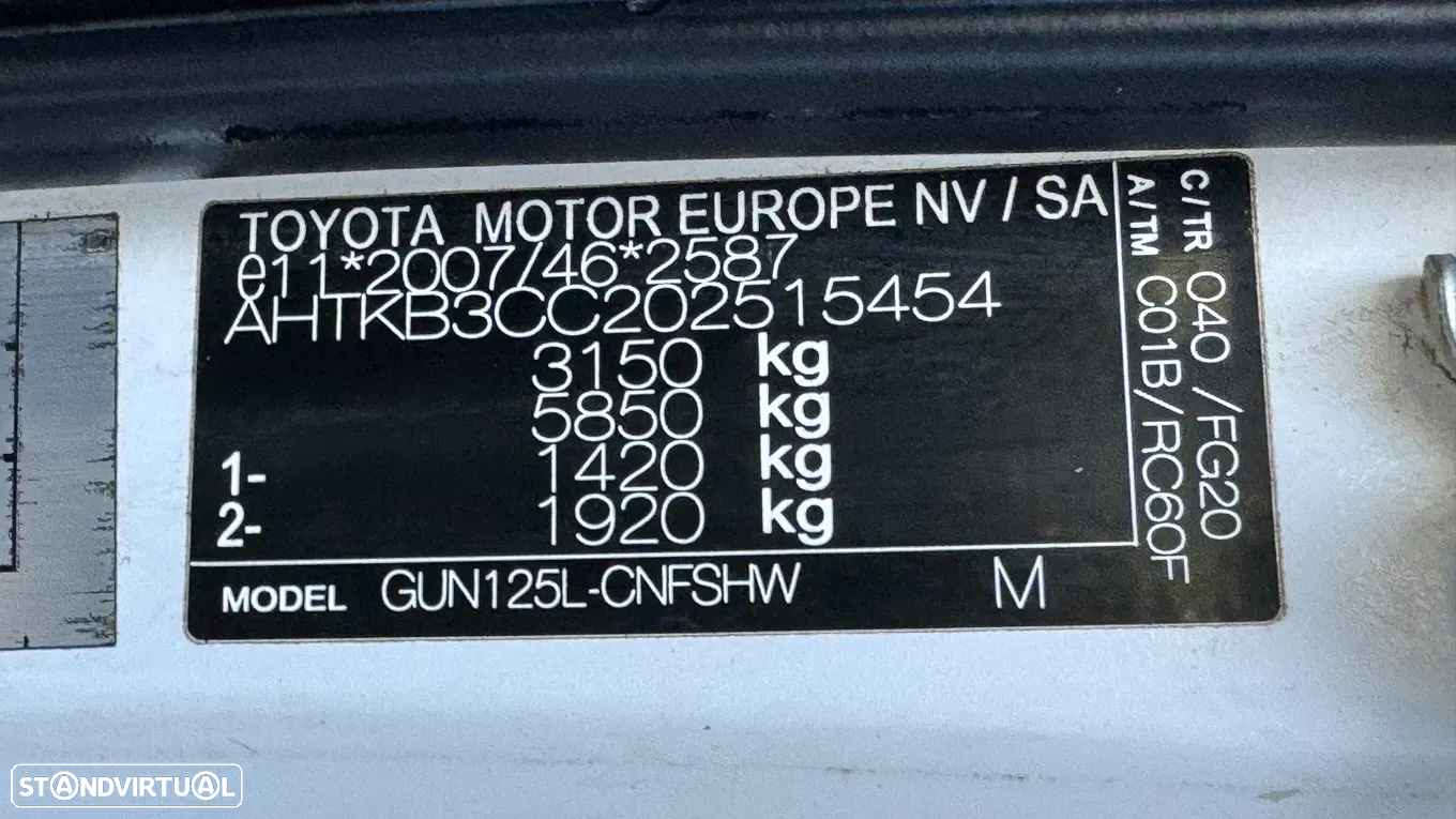 Toyota Hilux 2.4 D-4D 4X4 cabine extra - 38