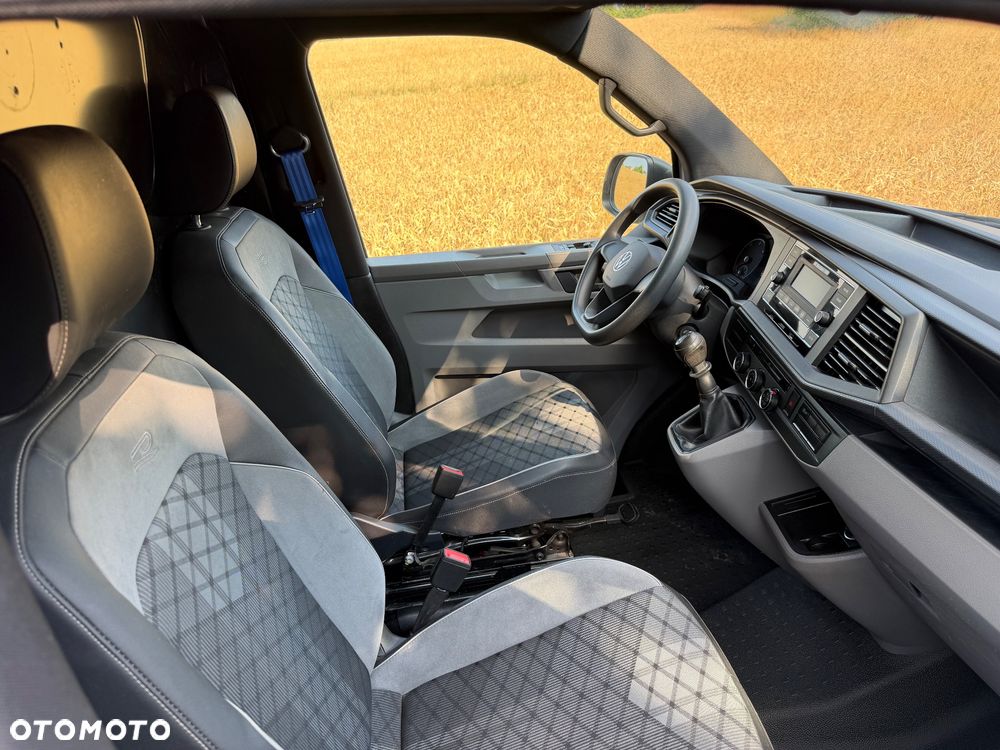 Volkswagen Transporter - 21