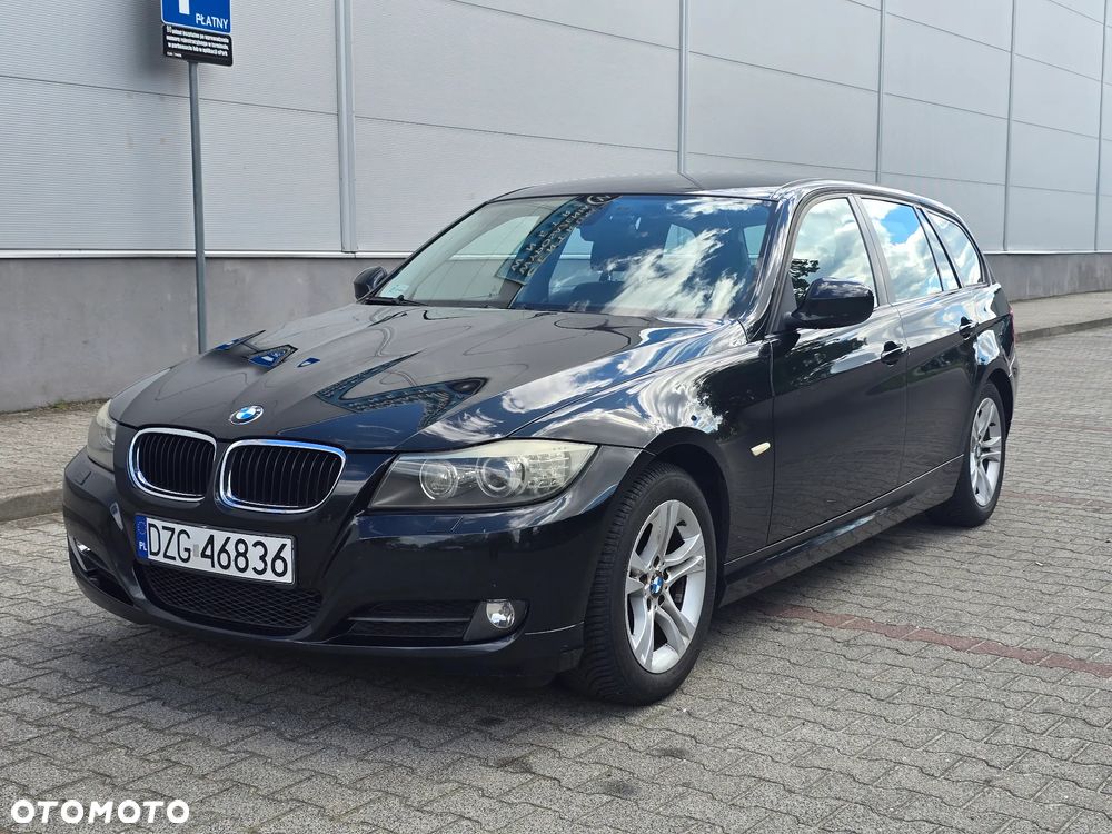 BMW Seria 3 320i - 16