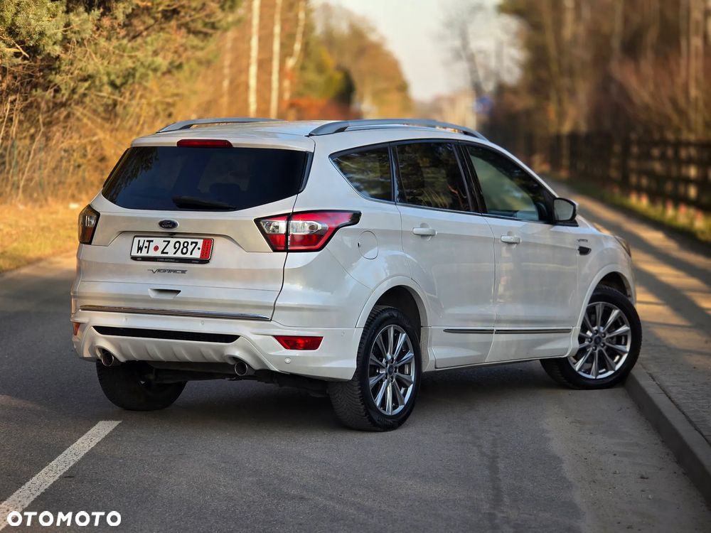 Ford Kuga - 4