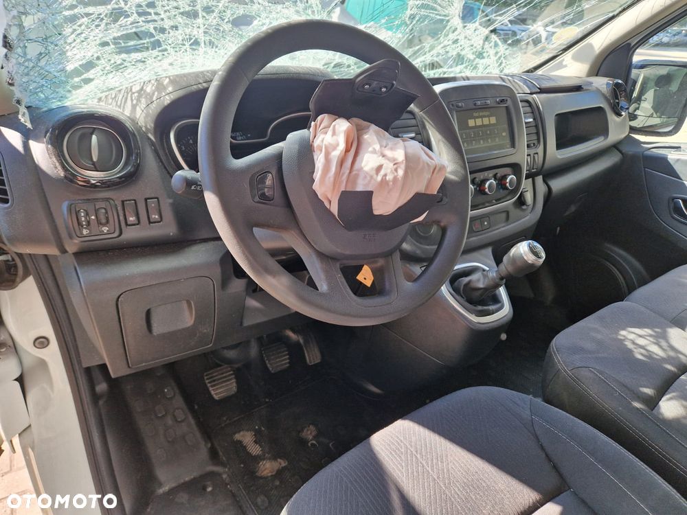 Renault TRAFIC - 21