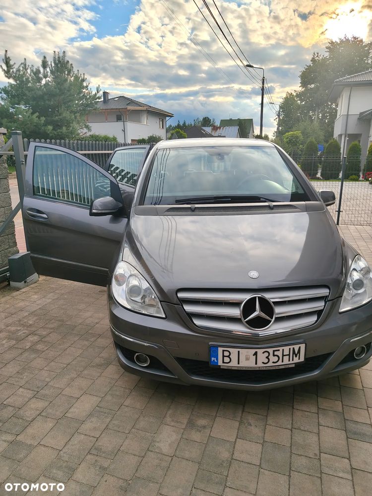 Mercedes-Benz Klasa B 180 - 3