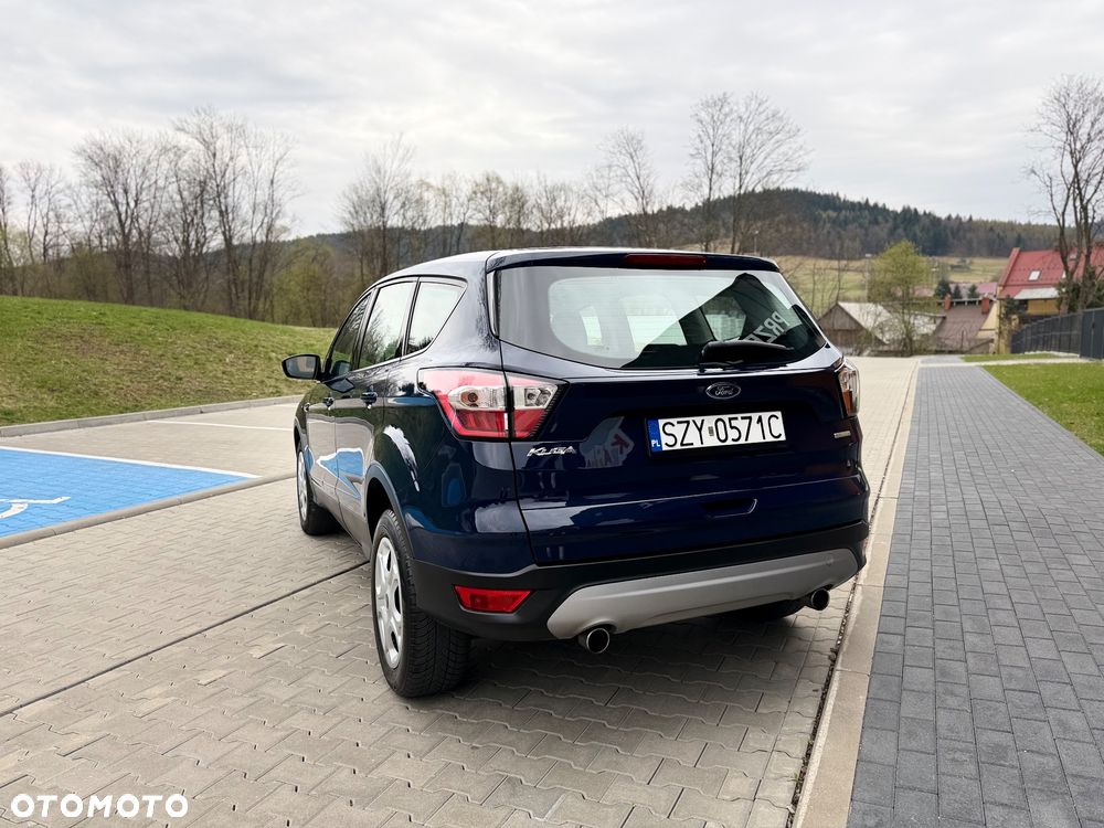 Ford Kuga 1.5 EcoBoost 2x4 Trend - 28