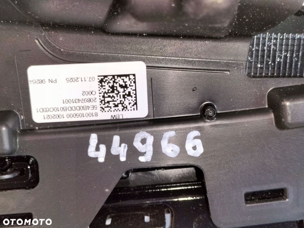 atrapa kratka grill mercedes e klasa w214 22- led - 11