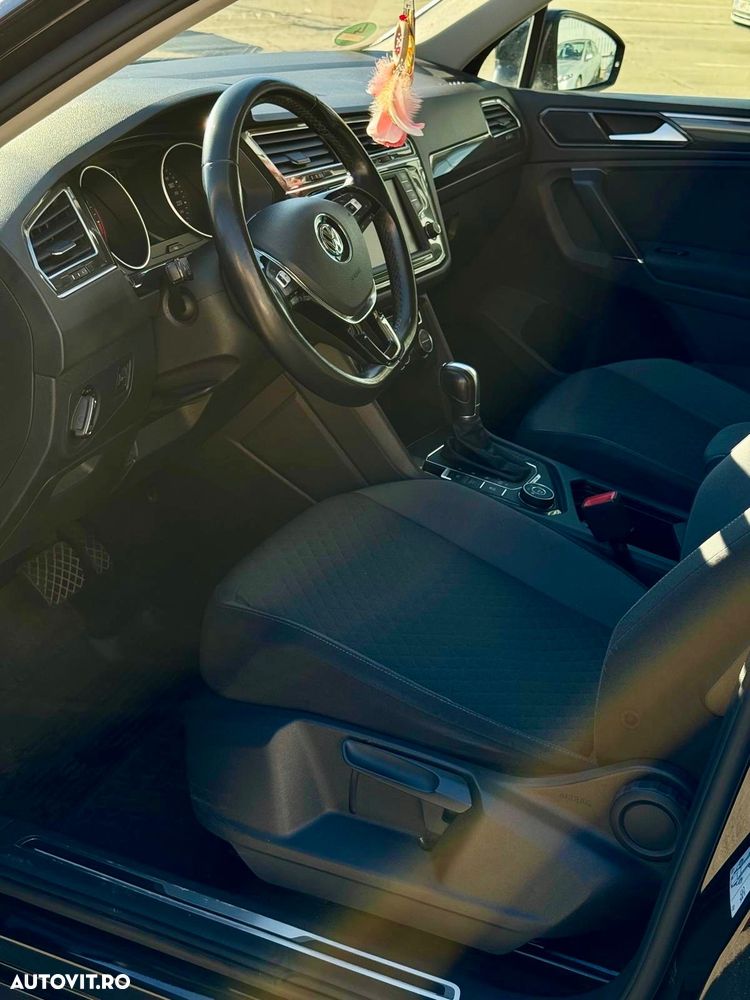 Volkswagen Tiguan 2.0 TDI 4Mot DSG Comfortline - 15