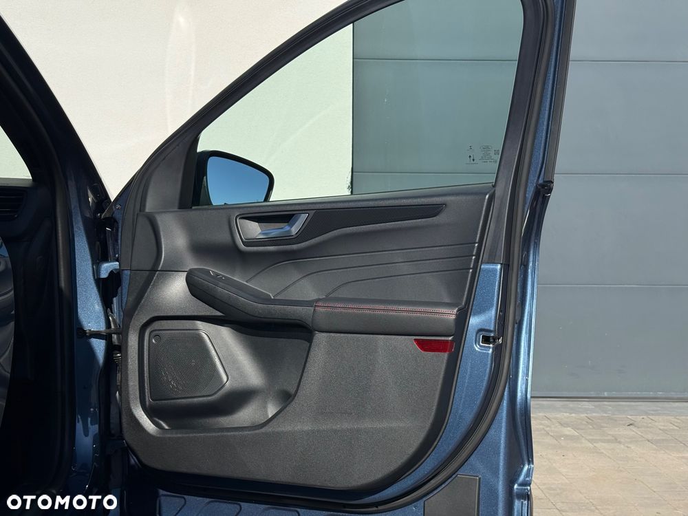Ford Kuga 2.5 FHEV FWD ST-Line - 30