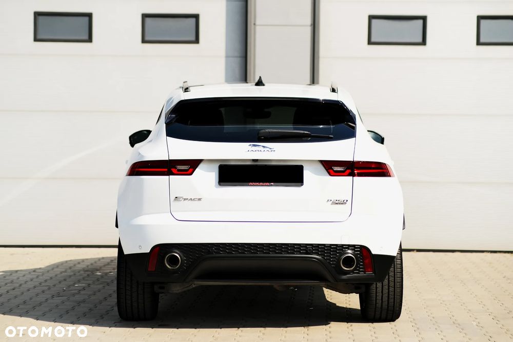 Jaguar E-Pace P250 AWD S - 18