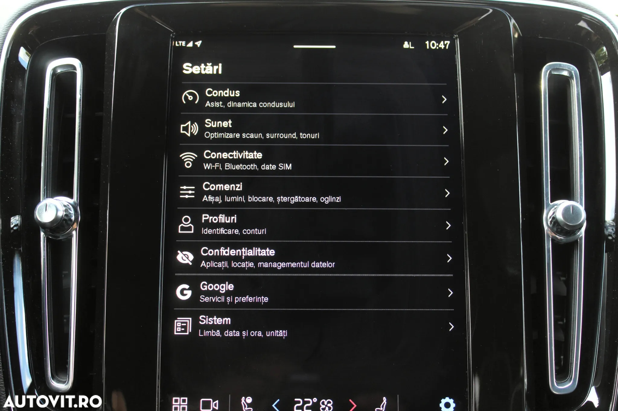 Volvo XC 40 B4 AT FWD MHEV Ultimate Dark - 33