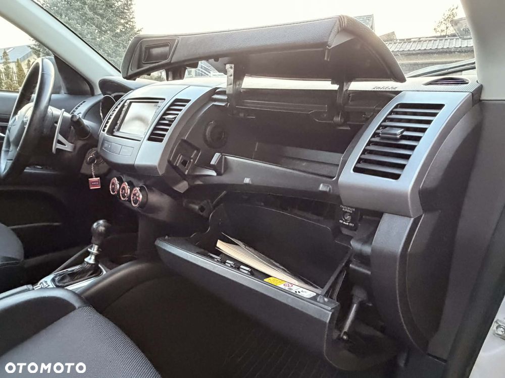 Citroën C-Crosser - 18