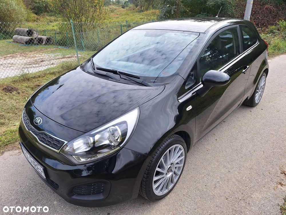 Kia Rio - 2