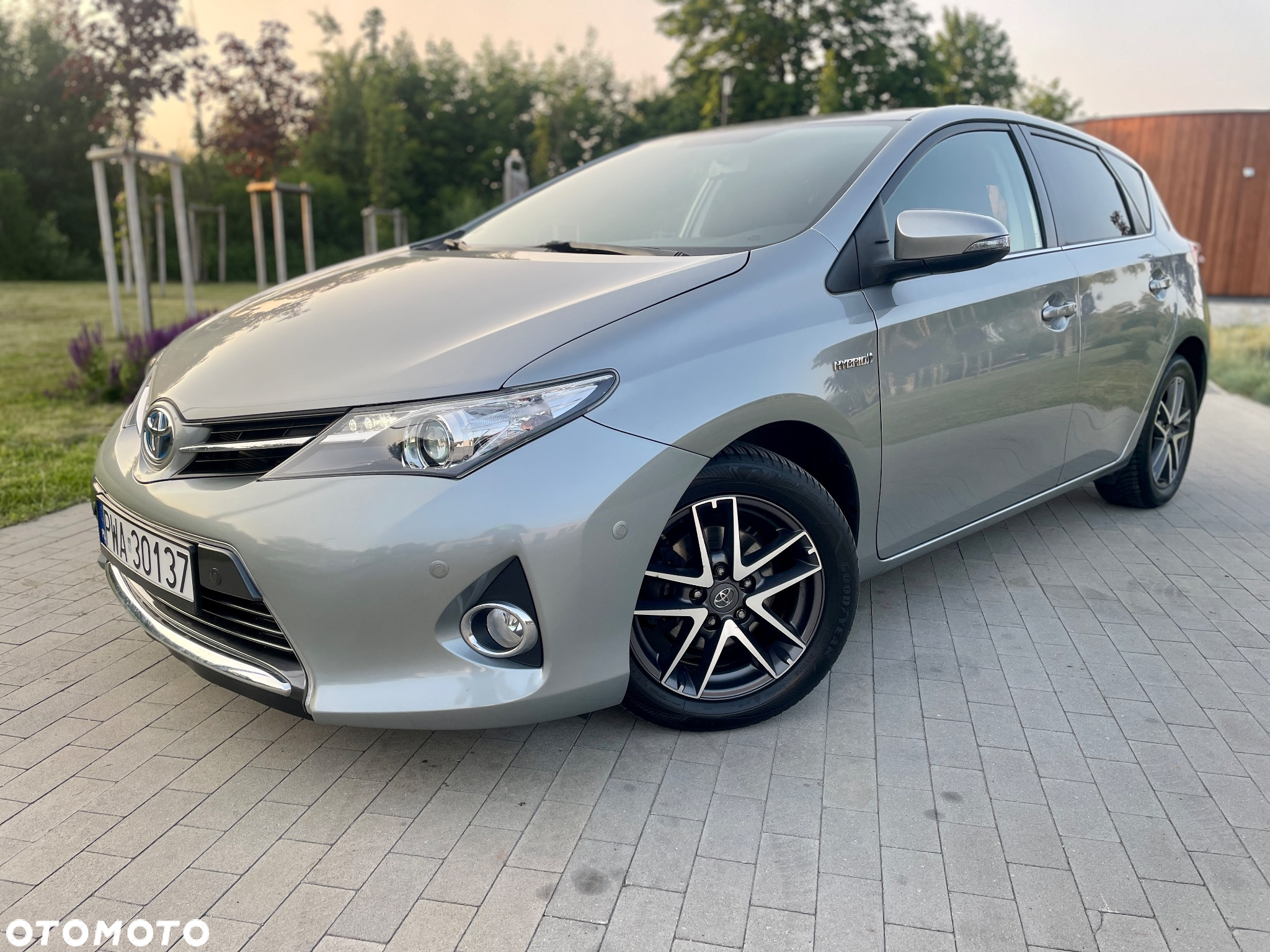 Toyota Auris 1.8 HSD Prestige - 7