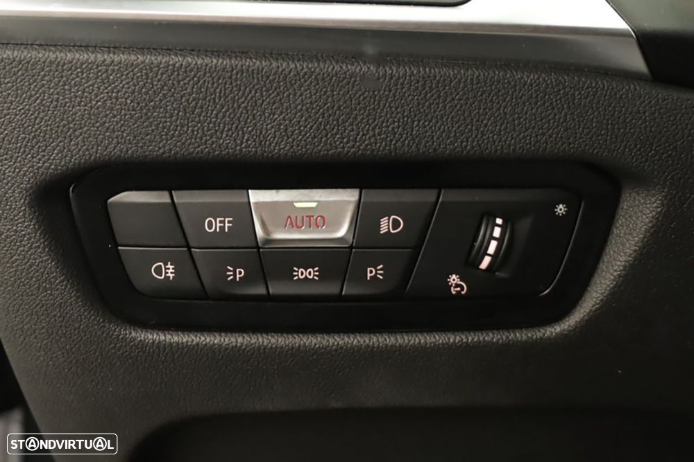 BMW 420 Gran Coupé i Pack Desportivo M Auto - 19
