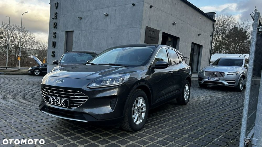 Ford Kuga - 2