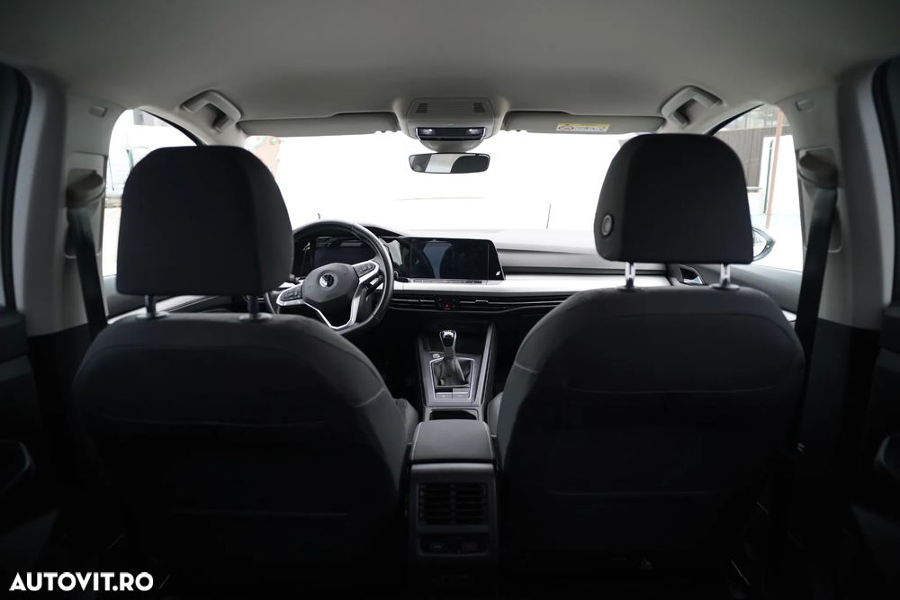 Volkswagen Golf 1.5 TSI ACT Life - 28