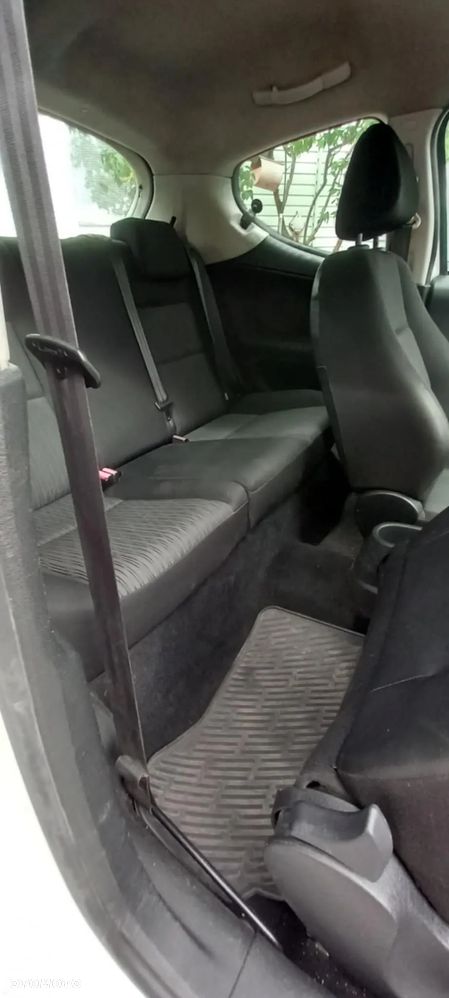 Peugeot 207 - 6