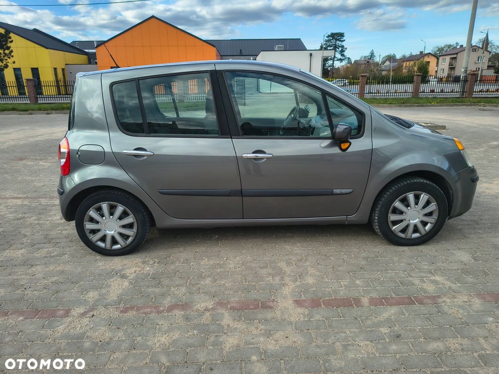 Renault Modus 1.6 16V Privilege - 5