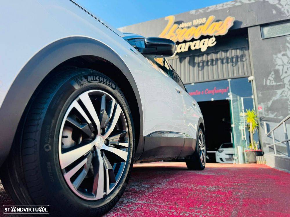Peugeot 3008 1.6 Hybrid Allure Pack e-EAT8 - 9