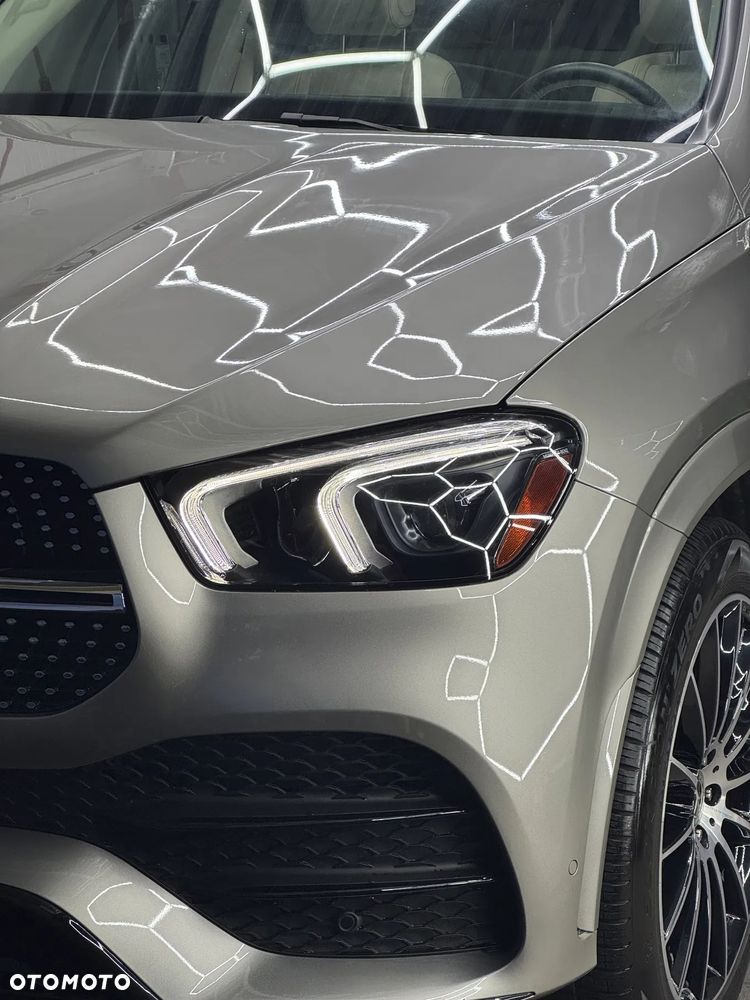 Mercedes-Benz GLE - 12