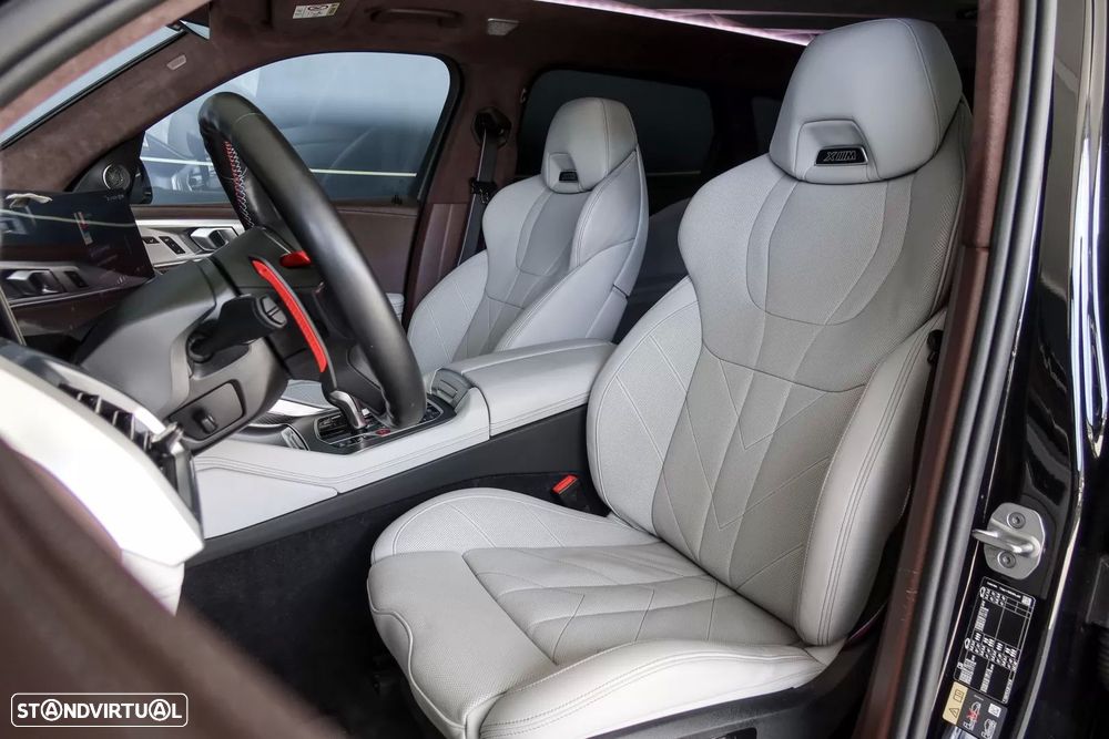 BMW XM 50e - 9