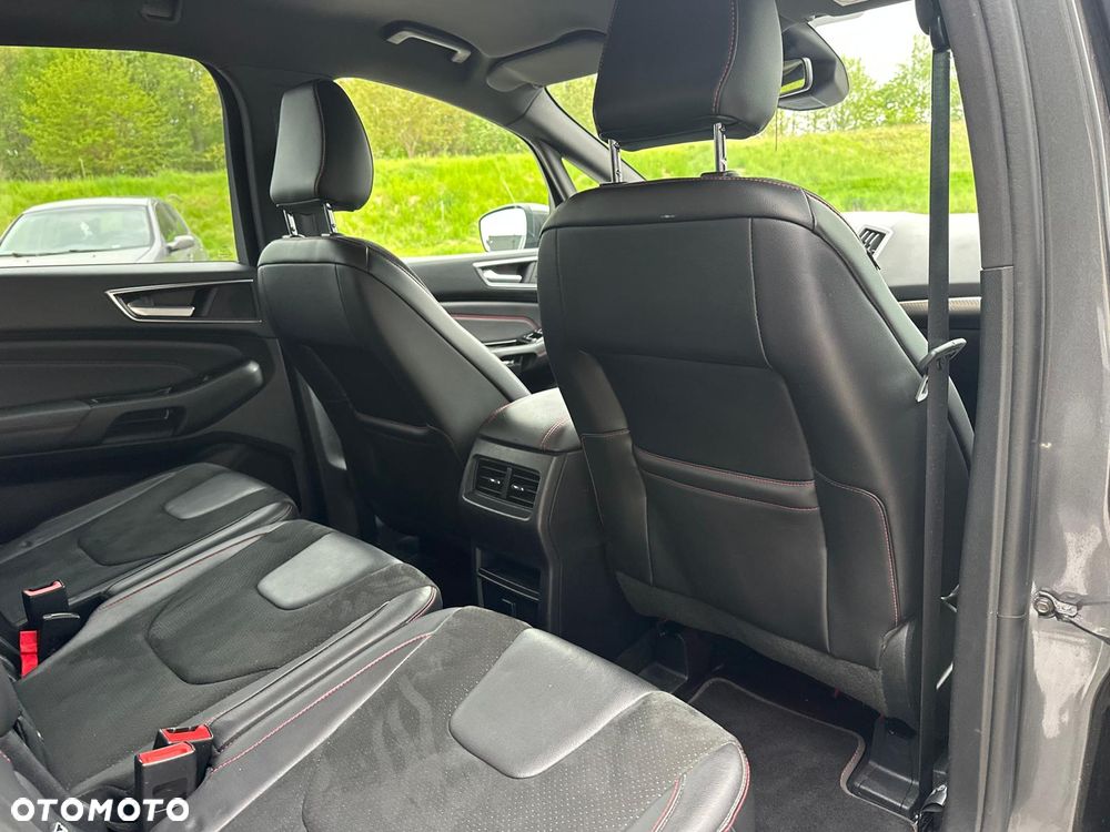 Ford S-Max - 37