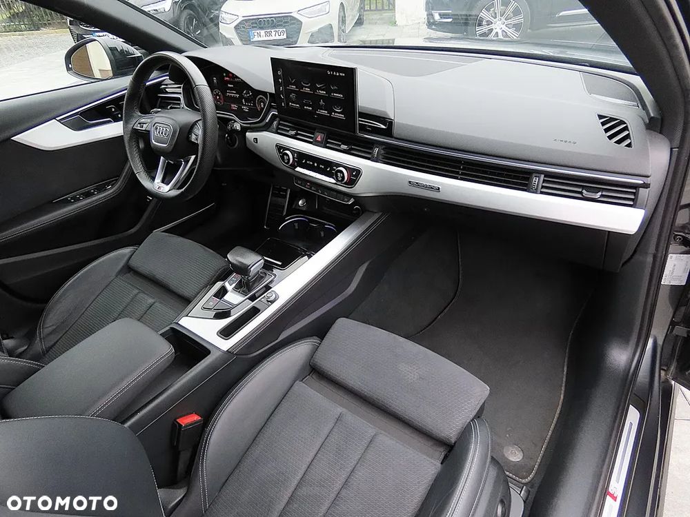 Audi A4 Avant 40 TDI quattro S tronic S line - 41