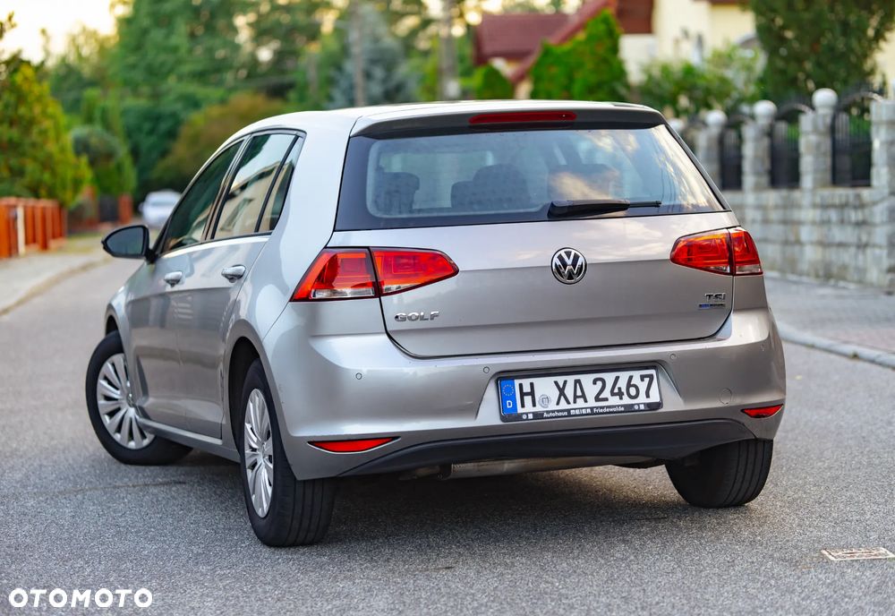 Volkswagen Golf 1.2 TSI BMT Trendline - 11