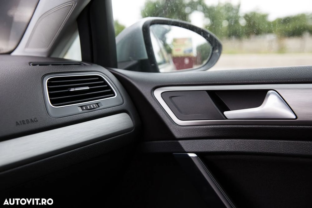 Volkswagen Golf 1.0 TSI BlueMotion Comfortline - 28