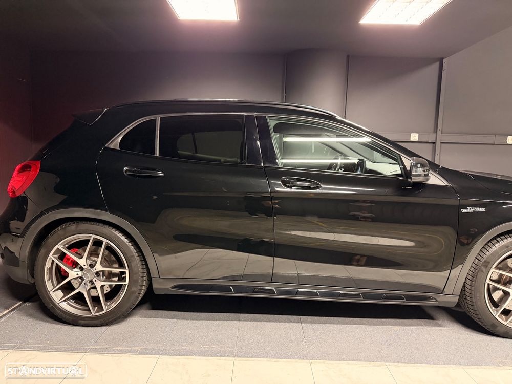 Mercedes-Benz GLA 45 AMG 4-Matic - 6