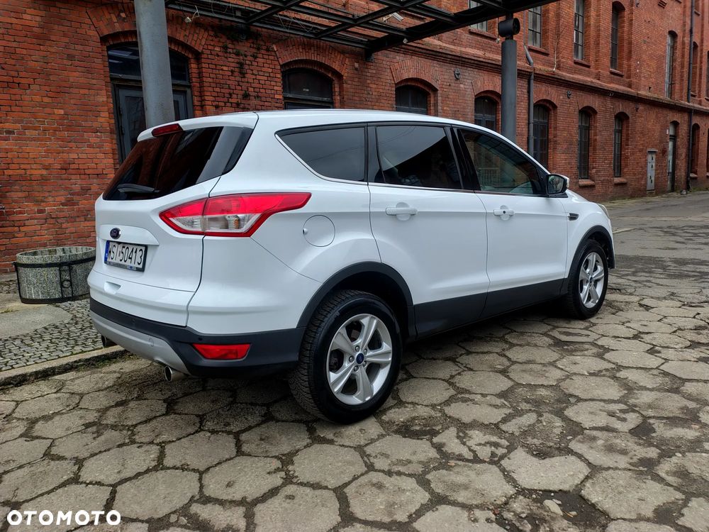 Ford Kuga 2.0 TDCi 4x4 Individual - 4