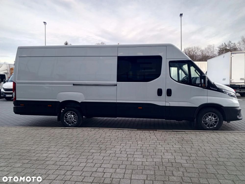 Iveco Daily 35S18HA8V - 4