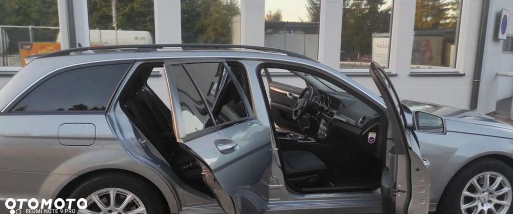 Mercedes-Benz Klasa C 200 CDI BlueEff Avantgarde - 26