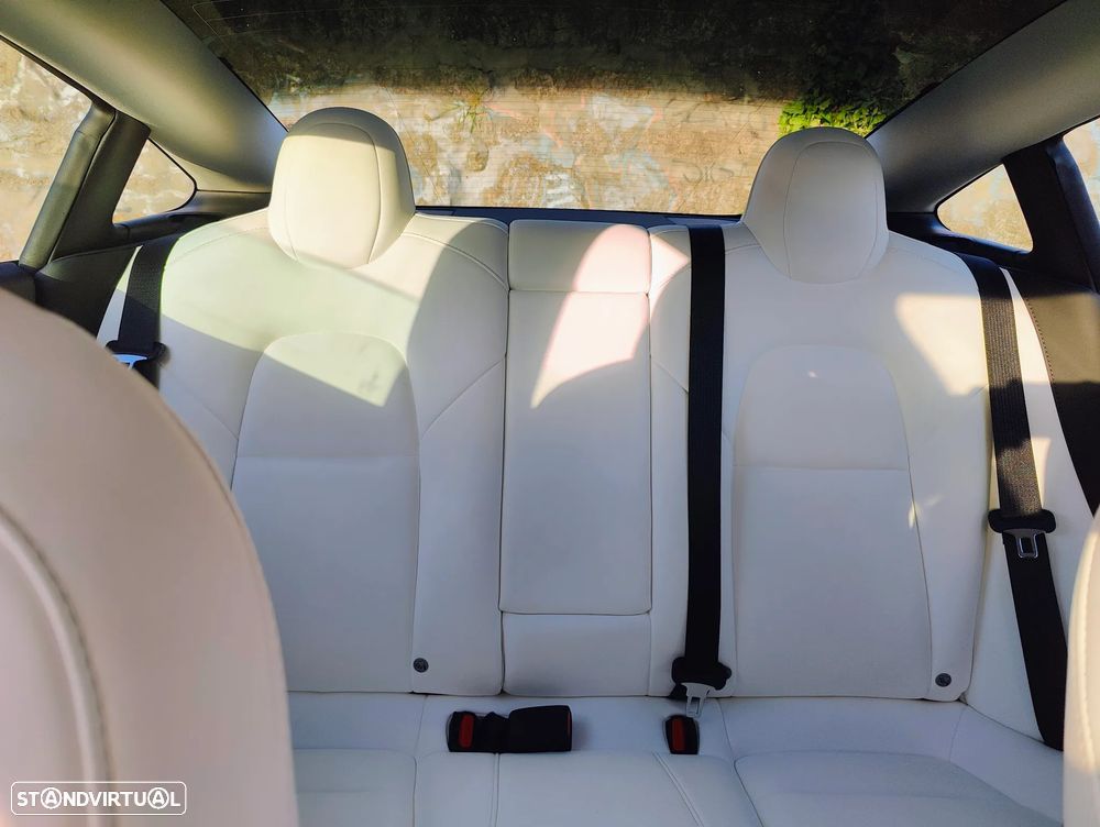 Tesla Model 3 Performance Dual Motor AWD - 13