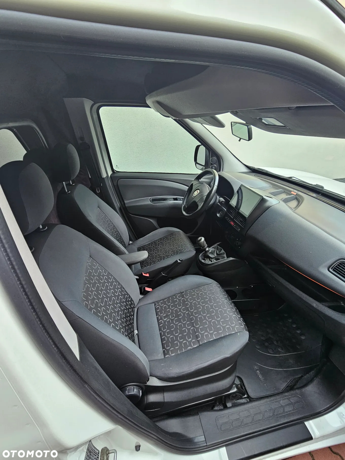 Fiat Doblo - 10
