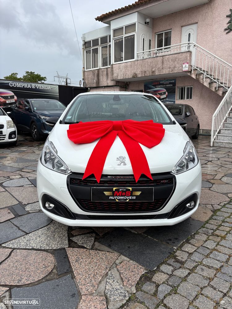 Peugeot 208 1.2 PureTech GT Line - 2