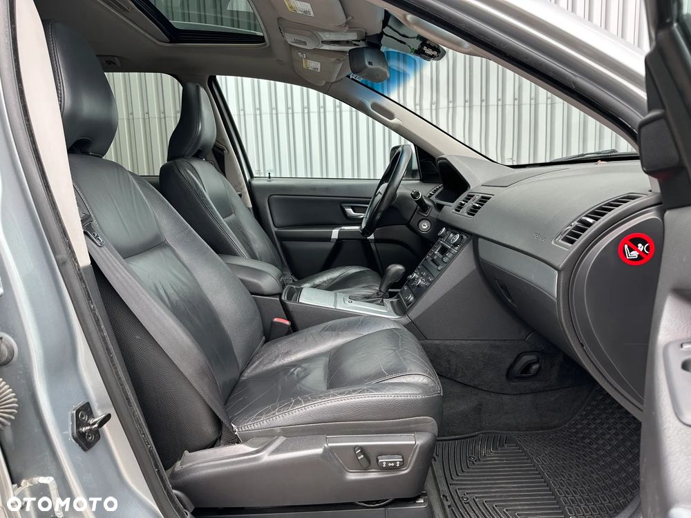 Volvo XC 90 3.2 AWD Geartonic Summum - 27
