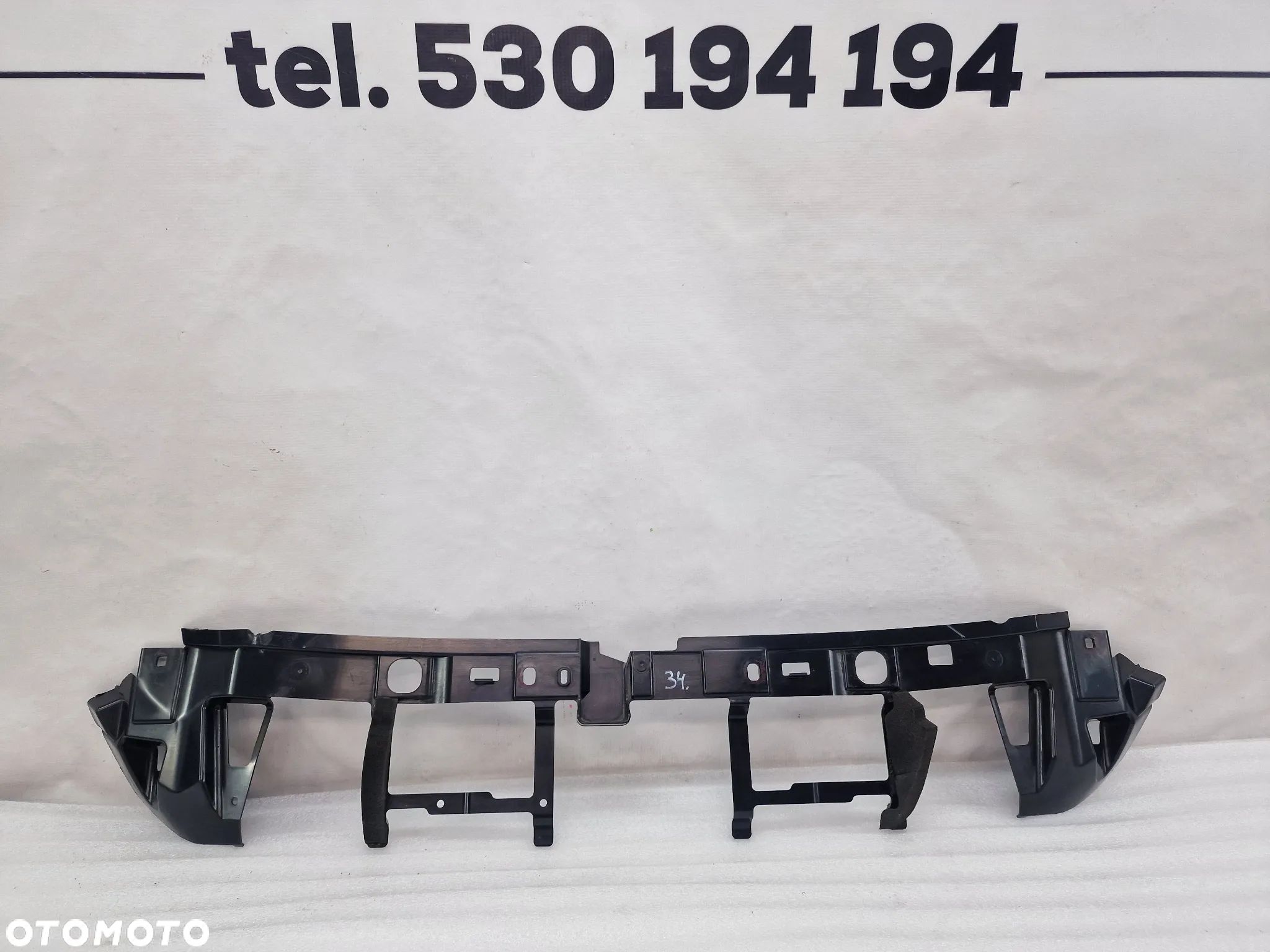 JAGUAR E-PACE / E PACE ŚLIZG / MOCOWANIE ZDERZAKA PRZEDNIEGO PRZÓD , NR J9C3-17640-A , NR AUKCJI WGN34 - 1