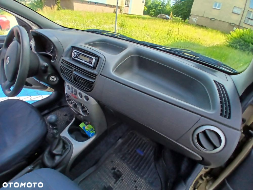 Fiat Punto - 2